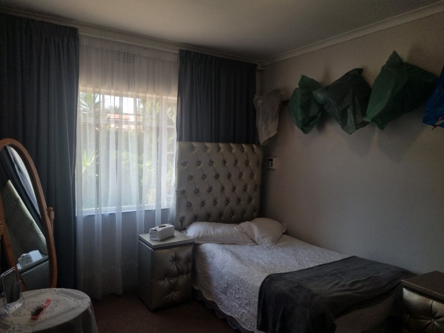 4 Bedroom Property for Sale in Vaalpark Free State